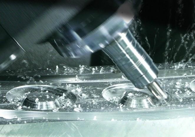 CNC數(shù)控車床的應(yīng)用2.jpg CNC數(shù)控車床的應(yīng)用2.jpg